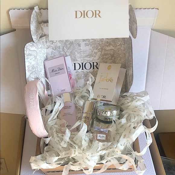 Dior Spa At Home Set - Picture 1 of 12